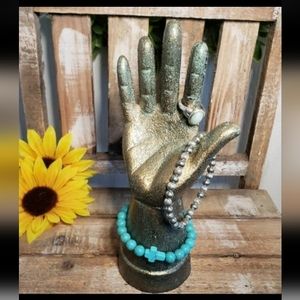 NWOT Cast Iron Hand Home Decor Jewelry Display Holder
